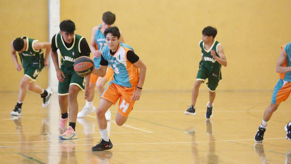BOTAN BALÓN EN LA FECHA INICIAL   DEL ESTATAL DE BASQUETBOL 17-18